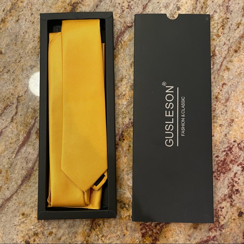 Gusleson High Quality Solid Gold Formal Necktie for Men